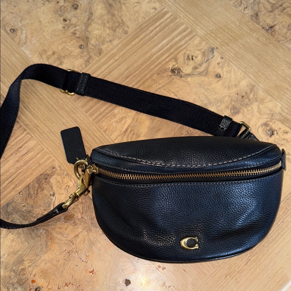 Chic Black Leather Belt Bag with Gold Accents